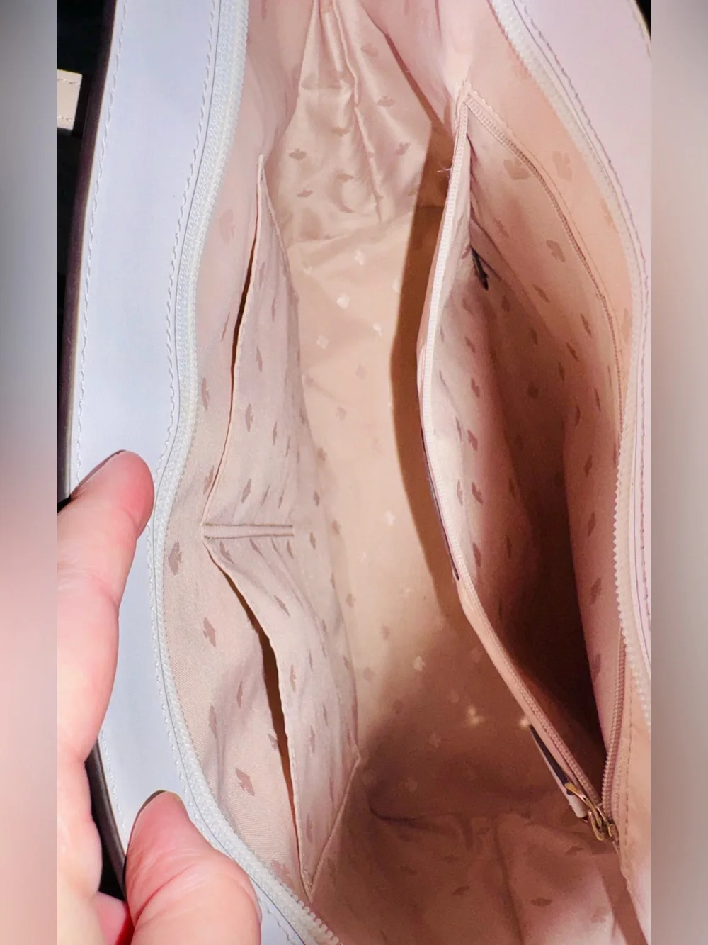 Kate Spade of New York Schuyler Tote white / tan EUC